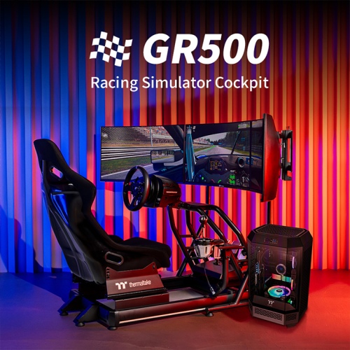Kokpit symulatora wyścigów GR500